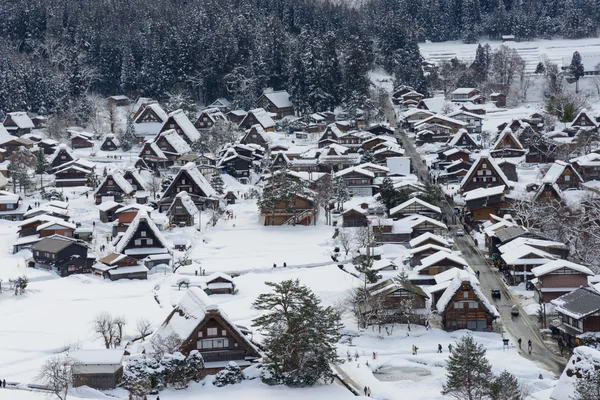 Satul istoric Shirakawa-go în timpul iernii — Fotografie, imagine de stoc