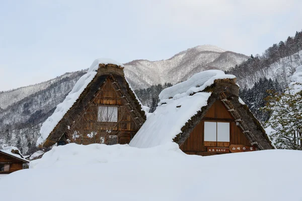 Village historique de Shirakawa-go en hiver — Photo