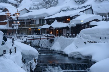 ginzan-kış onsen tarihi bölgesi