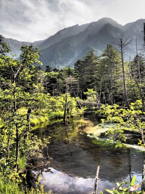 Azusa Nehri ve hotaka Dağları, kamikochi, nagano, Japonya