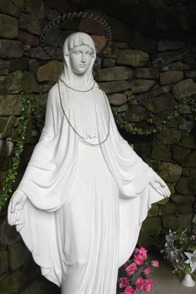 Statue Of Virgin Mary — Stock Photo, Image