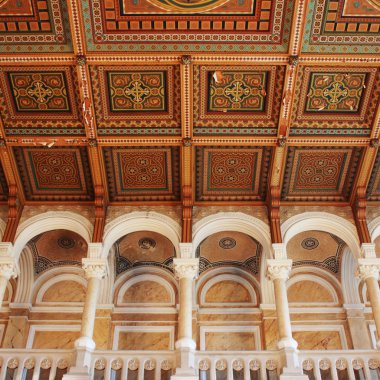 Ortaçağ Sarayı (Doğu Avrupa'nın mozaik iç)