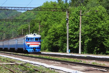 Tren.