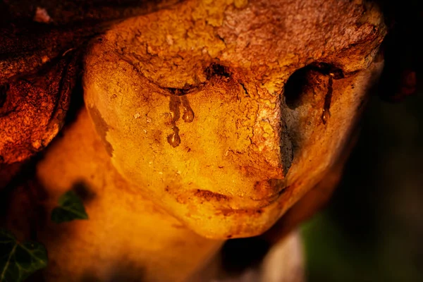 Ангел Плачет Закрыть Фрагмент Древней Статуи Смерть Боль Страх — стоковое фото