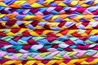 Çok renkli kumaşların fotoğrafı. Tekstil Tasarımı. Tasarım için kopyalama alanı.