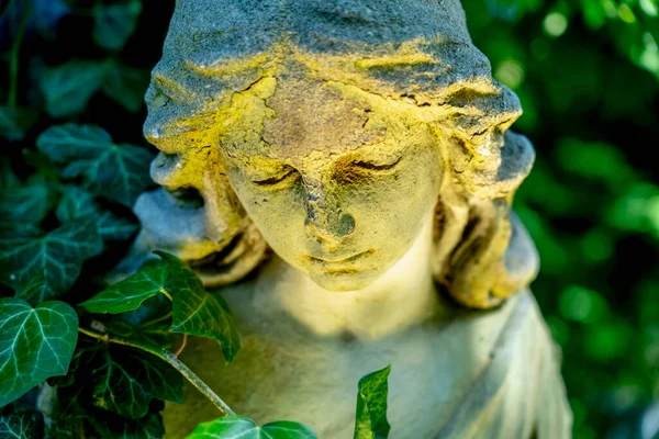 Anioł Fragment Starożytnej Posągu Zamknij Się — Zdjęcie stockowe