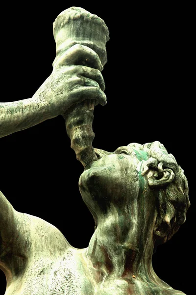 成功と豊かさの象徴として十分な コーヌコピア の角から食べる人をマナーの古代の像 — ストック写真