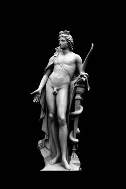 Antik okçuluk, müzik, dans ve şiir tanrısı Apollo oklu bir yay tutuyor.