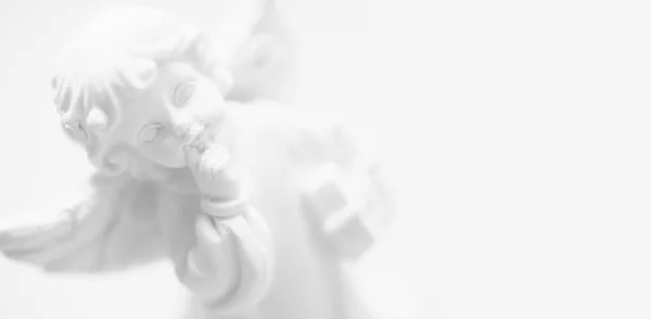 Вид Сверху Маленького Красивого Гвардейского Ангела Фоне Белого Бэкграунда Белое — стоковое фото