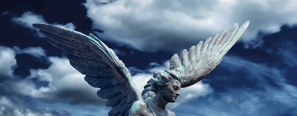 공포와 상징으로 천사를 — 스톡 사진