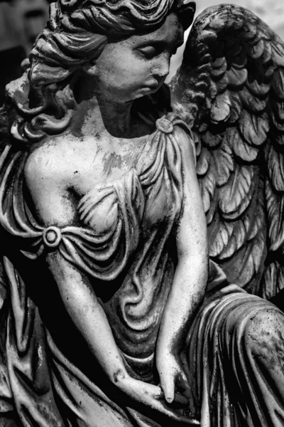 Dödsbegreppet Sorgsen Vacker Ängel Som Symbol För Smärta Rädsla Och — Stockfoto