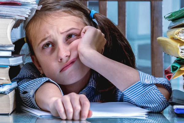 Utbrändhet Och Misslyckande Jobbet Koncept Arga Och Utmattade Unga Kontor — Stockfoto