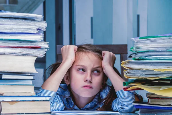 Διάρρηξη Και Αποτυχία Στην Εργασία Κουρασμένο Και Εξαντλημένο Κορίτσι Των — Φωτογραφία Αρχείου