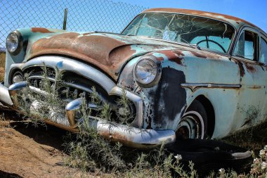 eski bir Amerikan arabası