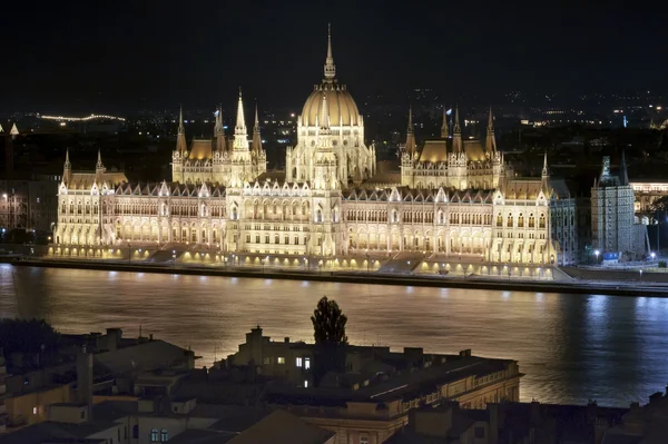 Ungerska parlamentet i Budapest, Ungern — Stockfoto