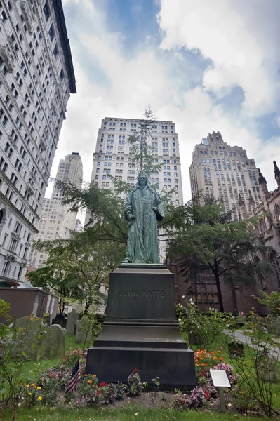 Trinity church v new york city — Stock fotografie