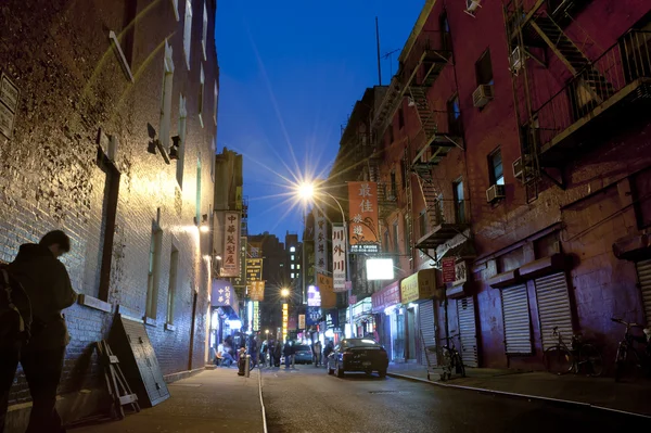 China town new York'ta gece çekimi — Stok fotoğraf