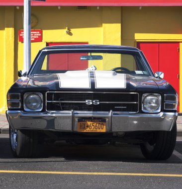 eski chevrolet araba