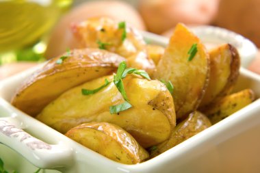 fırında patates maydanoz