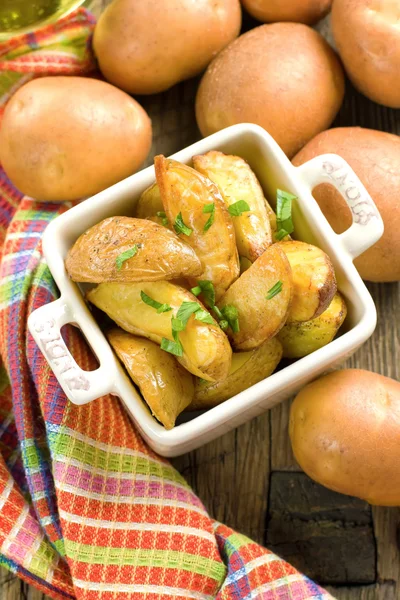 Patatas al horno con perejil — Foto de Stock