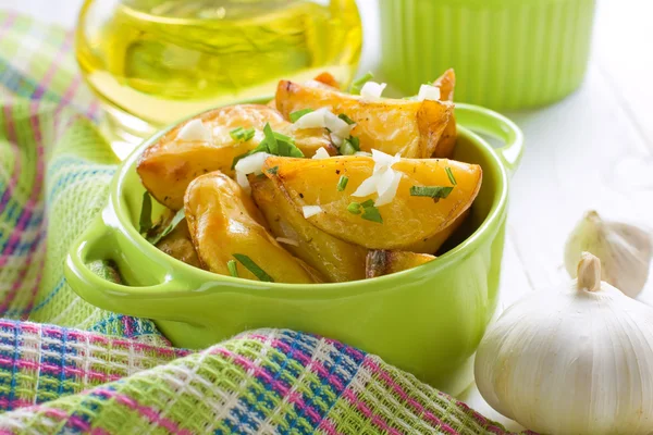 Baked potatoes with parsley — Stock Photo, Image