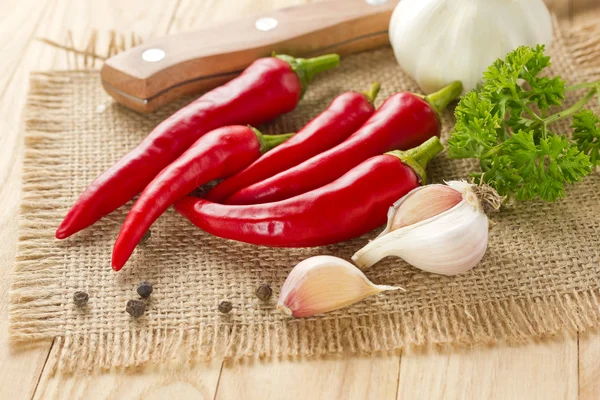 Chilli and garlic — Stock Photo, Image