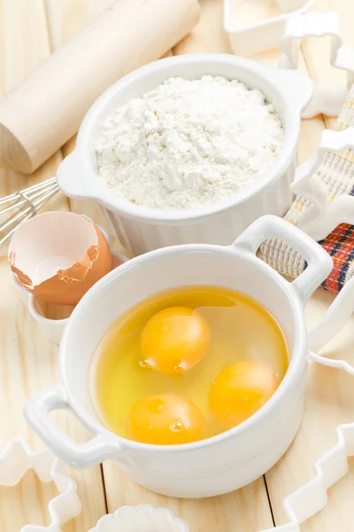 계란과 밀가루 — 스톡 사진