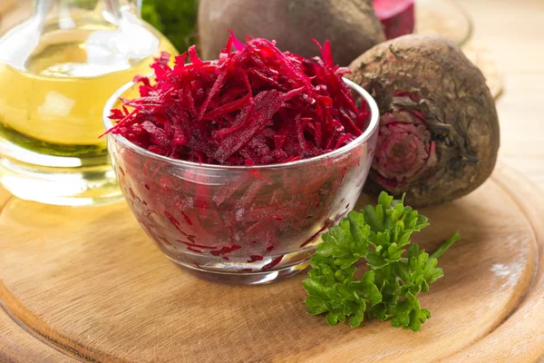 Raw grated beet — Stock Photo, Image