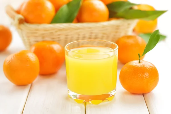 Zumo de mandarina —  Fotos de Stock