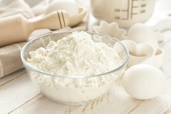 Mjöl, ägg och socker — Stockfoto