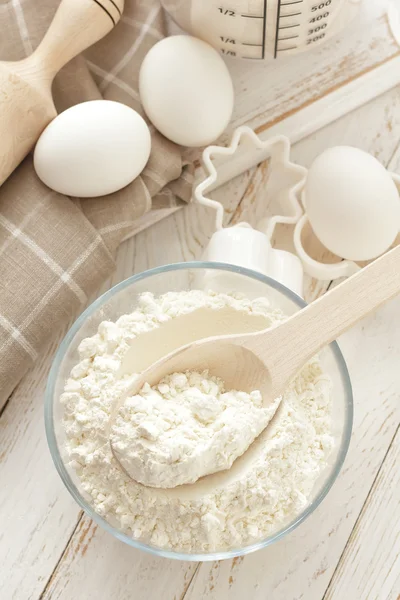 Flour, eggs and sugar — Stock Photo, Image