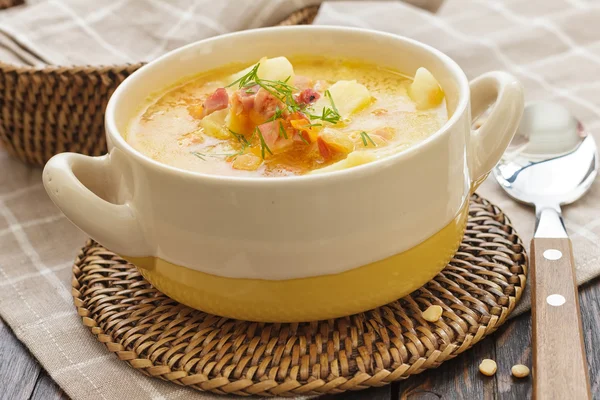 Erbsensuppe — Stockfoto