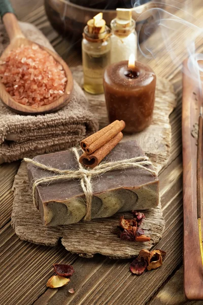 Cinnamon soap — Stock Photo, Image