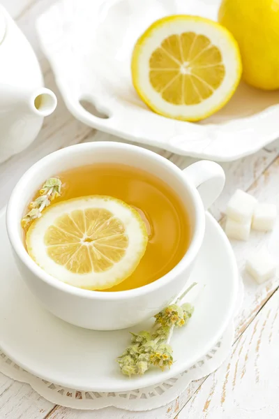 Lemon tea — Stock Photo, Image