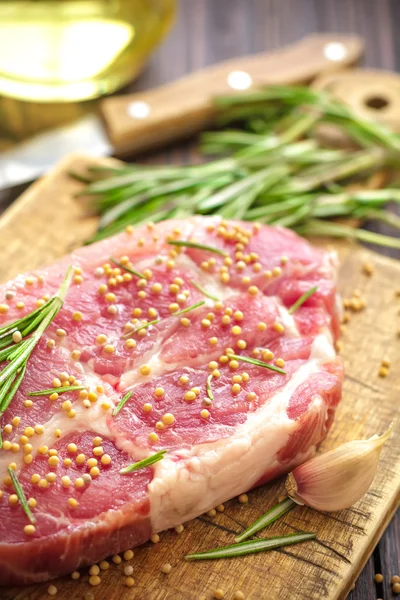 Carne crua — Fotografia de Stock