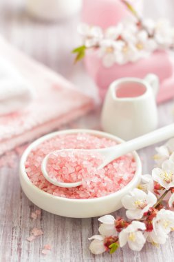 pembe spa