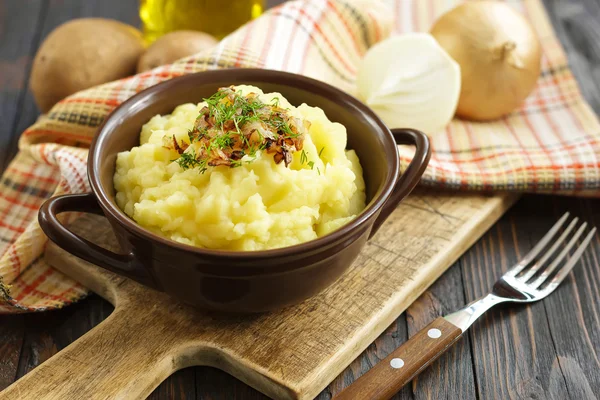 Puré de papa con cebolla —  Fotos de Stock