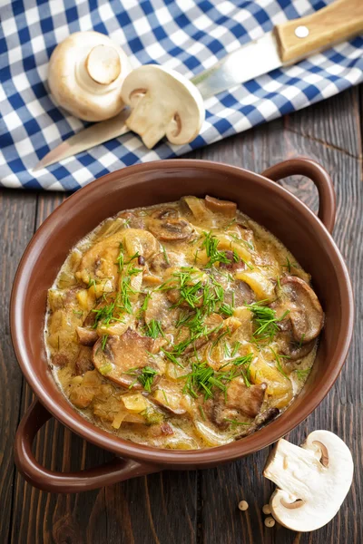 Cooked mushrooms in a bowl — Stock Photo, Image