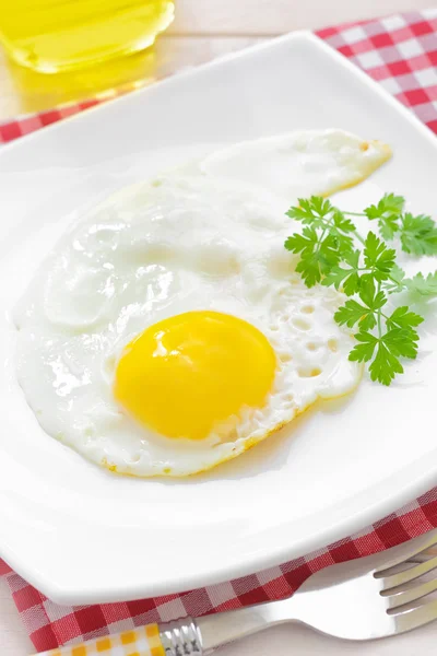 Huevos fritos — Foto de Stock