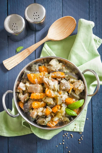 Fleisch und Gemüse — Stockfoto