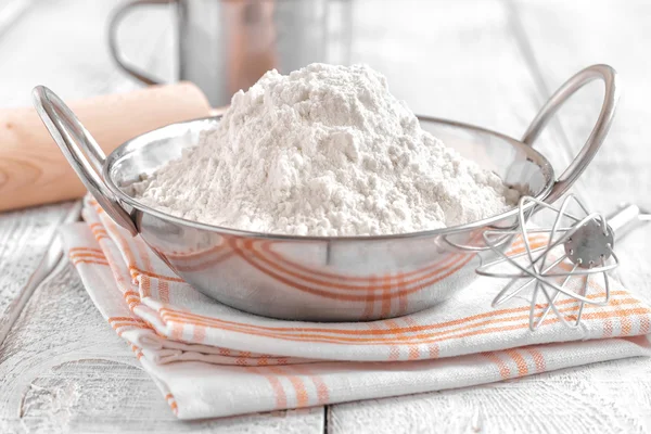 White flour — Stock Photo, Image