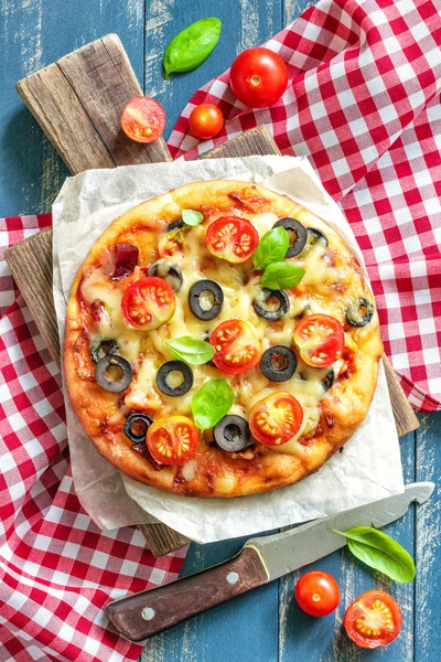 Pizza italiana —  Fotos de Stock