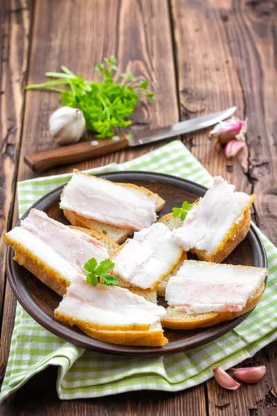 Sandwiches con manteca de cerdo —  Fotos de Stock