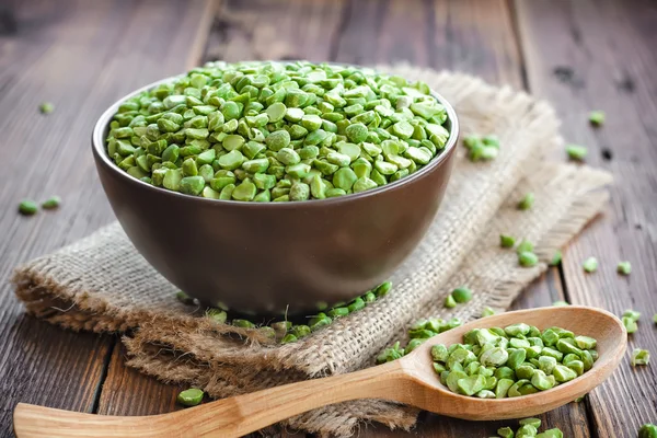 Groene erwten — Stockfoto