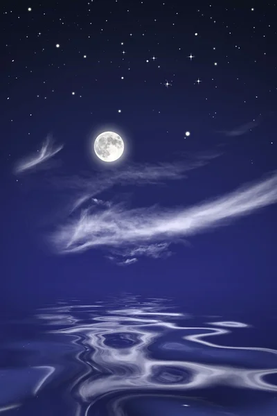 Moon over sea at night — Stock Photo, Image