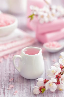pembe spa