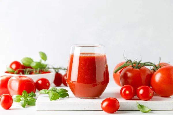 Tomato Juice Glass Fresh Tomatoes — Stok fotoğraf