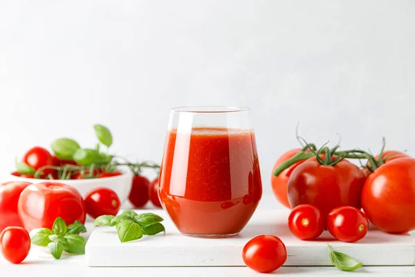 Tomato Juice Glass Fresh Tomatoes — 图库照片