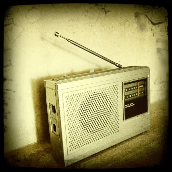Gammal radio — Stockfoto