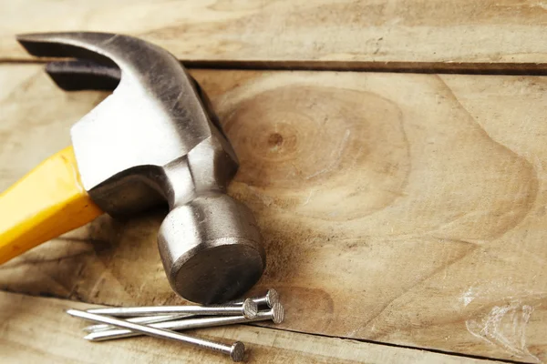 Hammer and nails — Stock Photo, Image